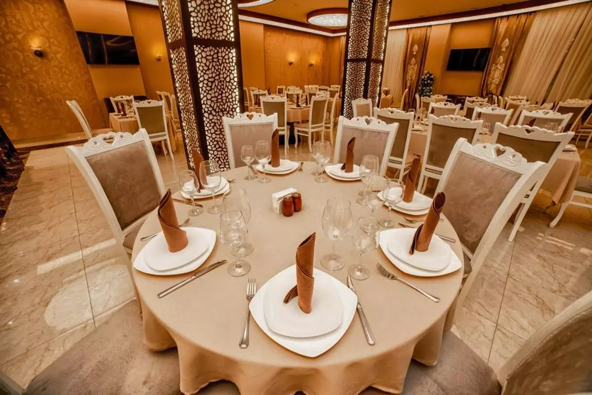 Continental Hotel RESTAURANT (Copy).jpg